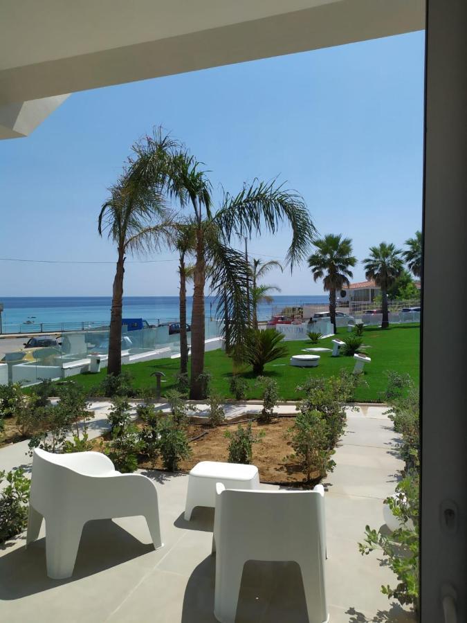 Jonium Hotel - Amazing Sea View And Swimming Pool Pulsano Exterior foto