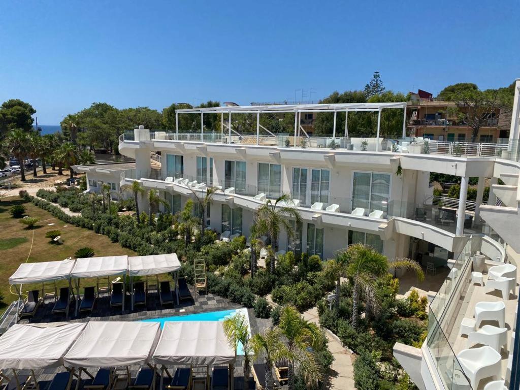 Jonium Hotel - Amazing Sea View And Swimming Pool Pulsano Exterior foto