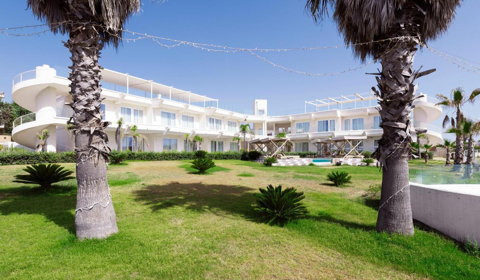 Jonium Hotel - Amazing Sea View And Swimming Pool Pulsano Exterior foto