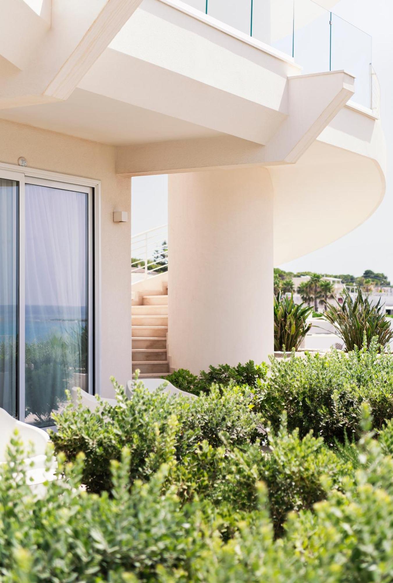 Jonium Hotel - Amazing Sea View And Swimming Pool Pulsano Exterior foto