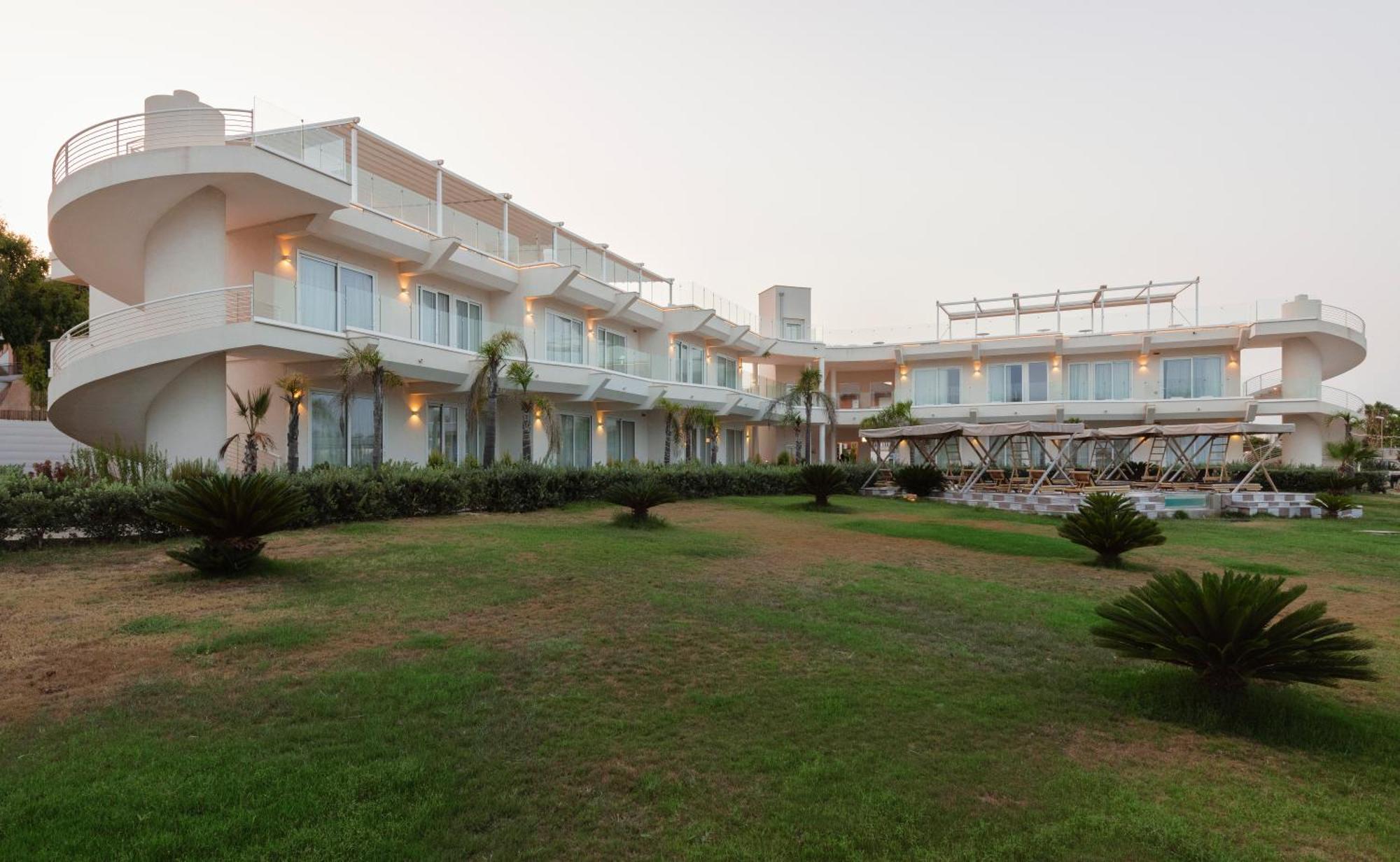 Jonium Hotel - Amazing Sea View And Swimming Pool Pulsano Exterior foto