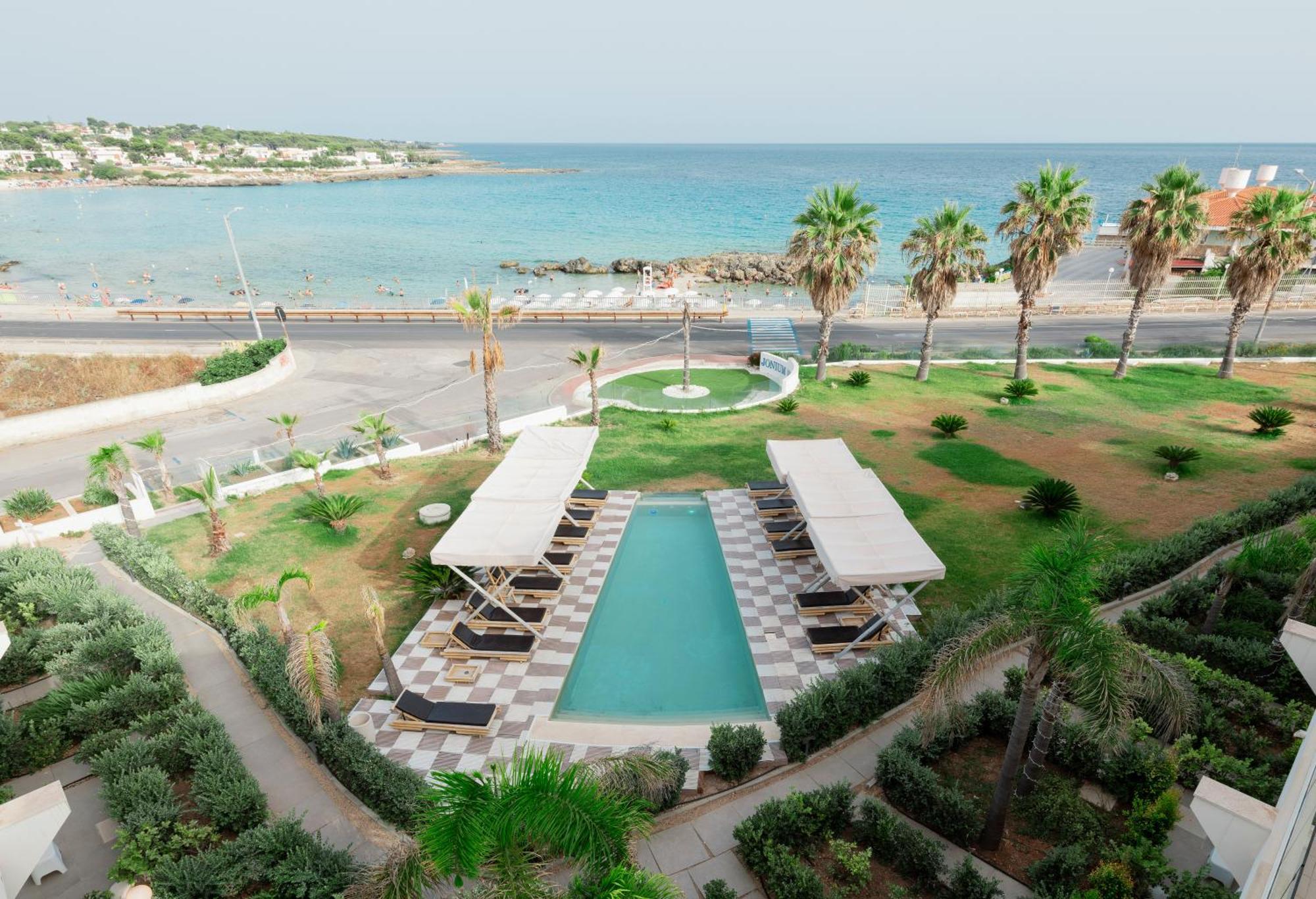 Jonium Hotel - Amazing Sea View And Swimming Pool Pulsano Exterior foto